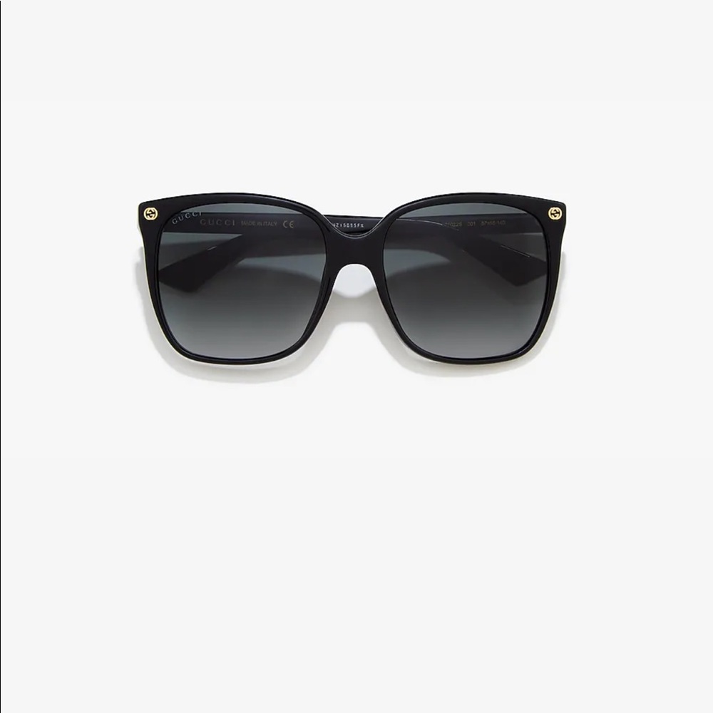 Gucci sumglasses